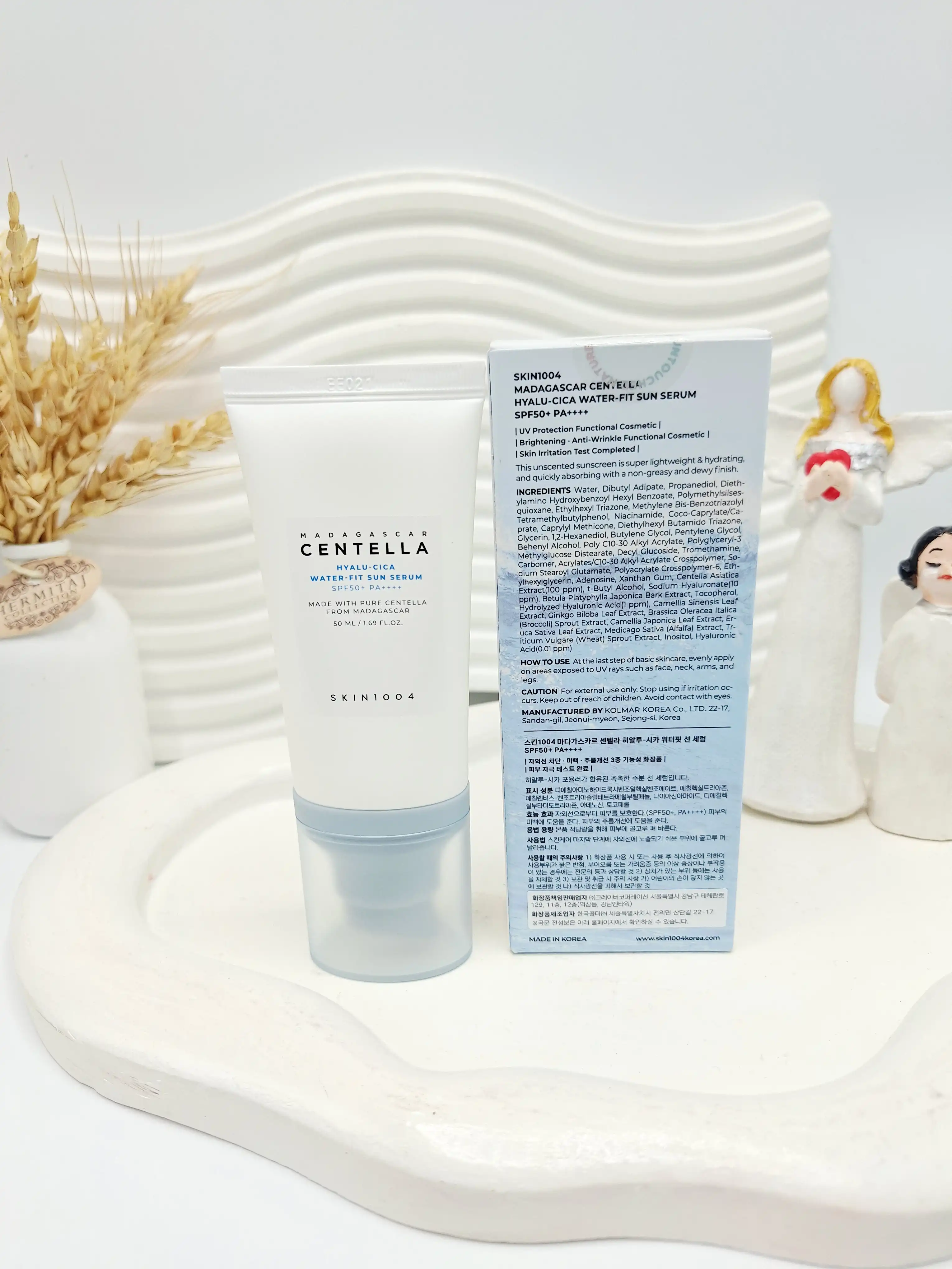 کرم ضد آفتاب بدون رنگ سنتلا +SPF 50 های کپی امارات کد 1592